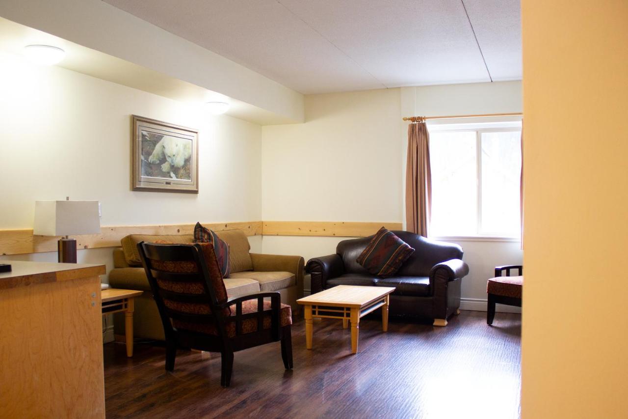 Manning Park Resort Bagian luar foto
