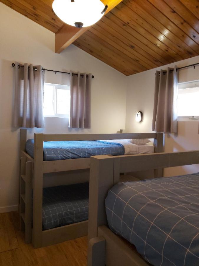 Manning Park Resort Bagian luar foto