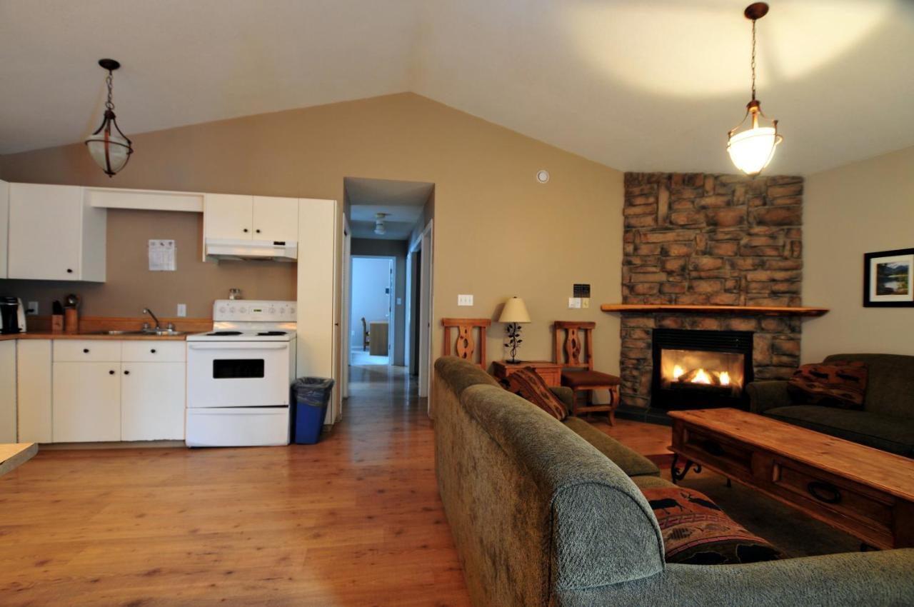 Manning Park Resort Bagian luar foto