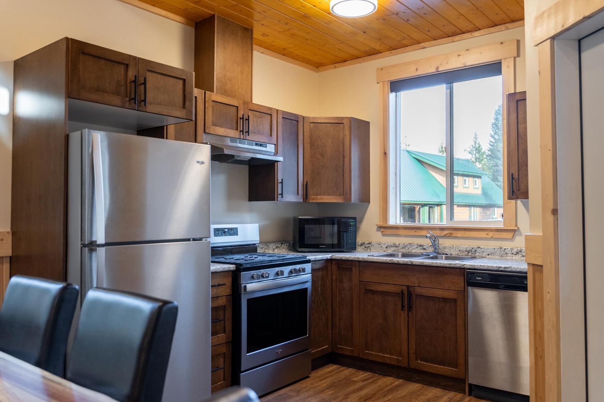Manning Park Resort Bagian luar foto