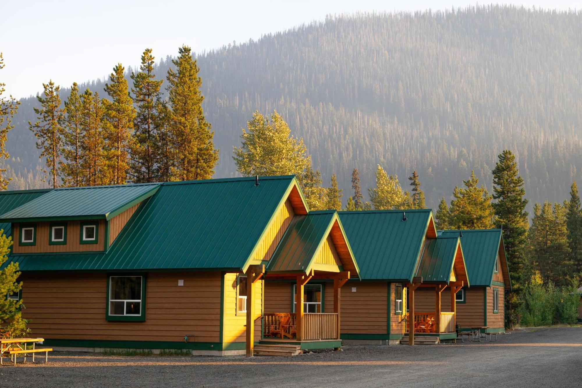 Manning Park Resort Bagian luar foto