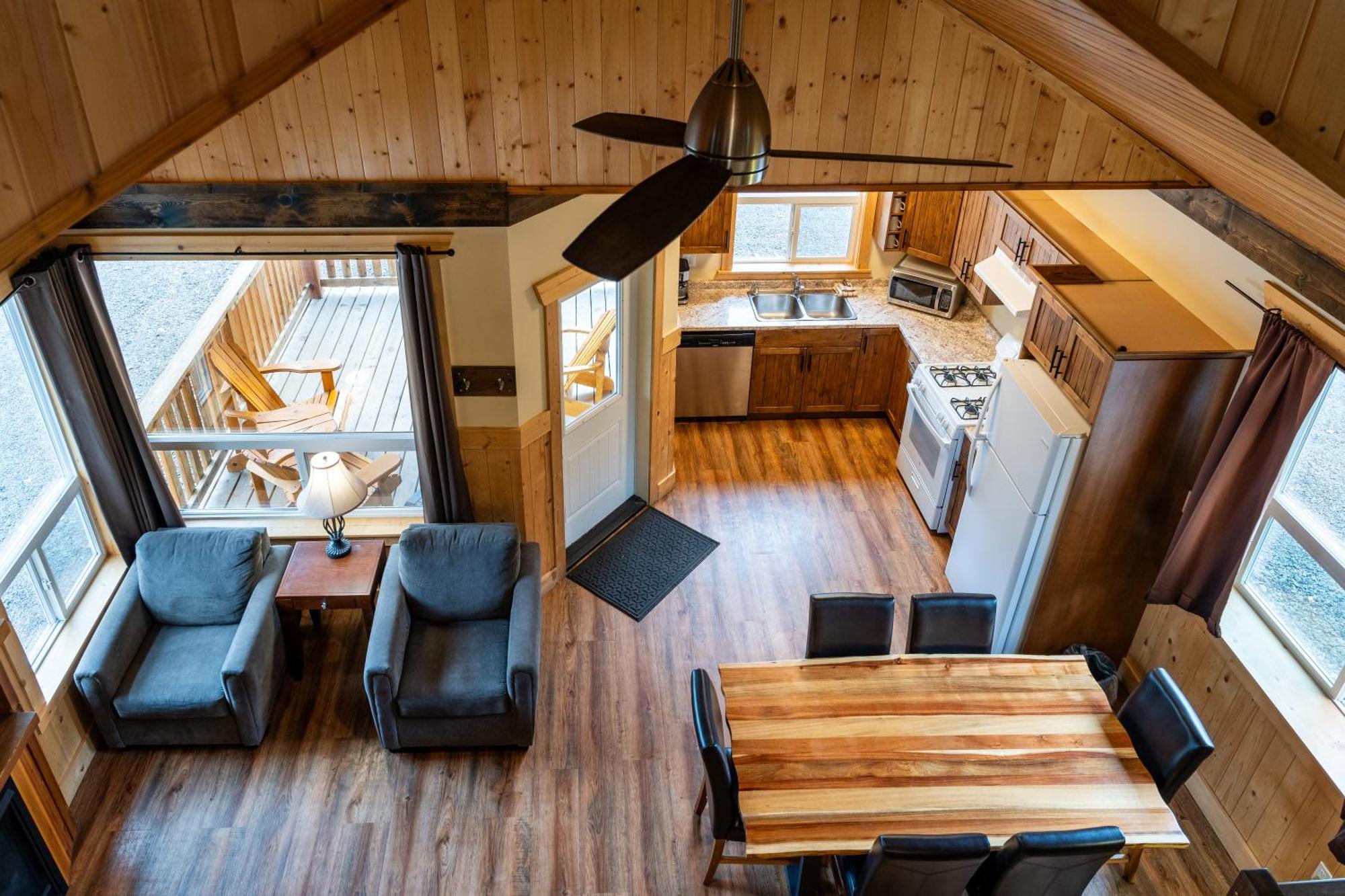 Manning Park Resort Bagian luar foto
