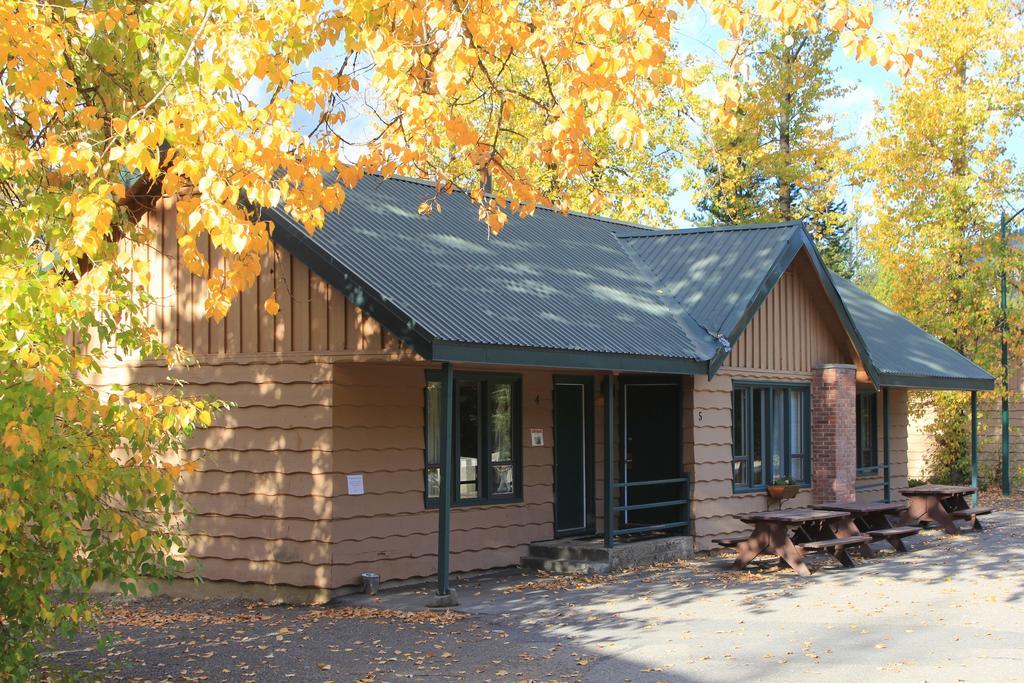 Manning Park Resort Bagian luar foto