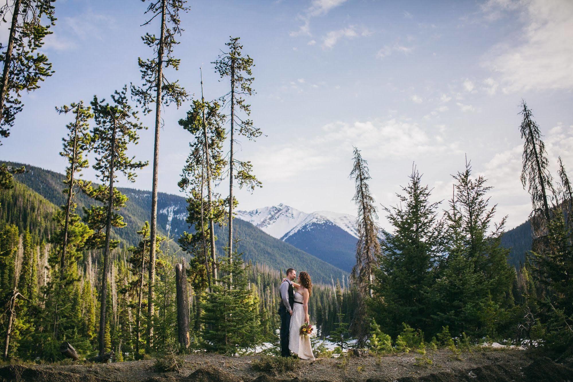 Manning Park Resort Bagian luar foto