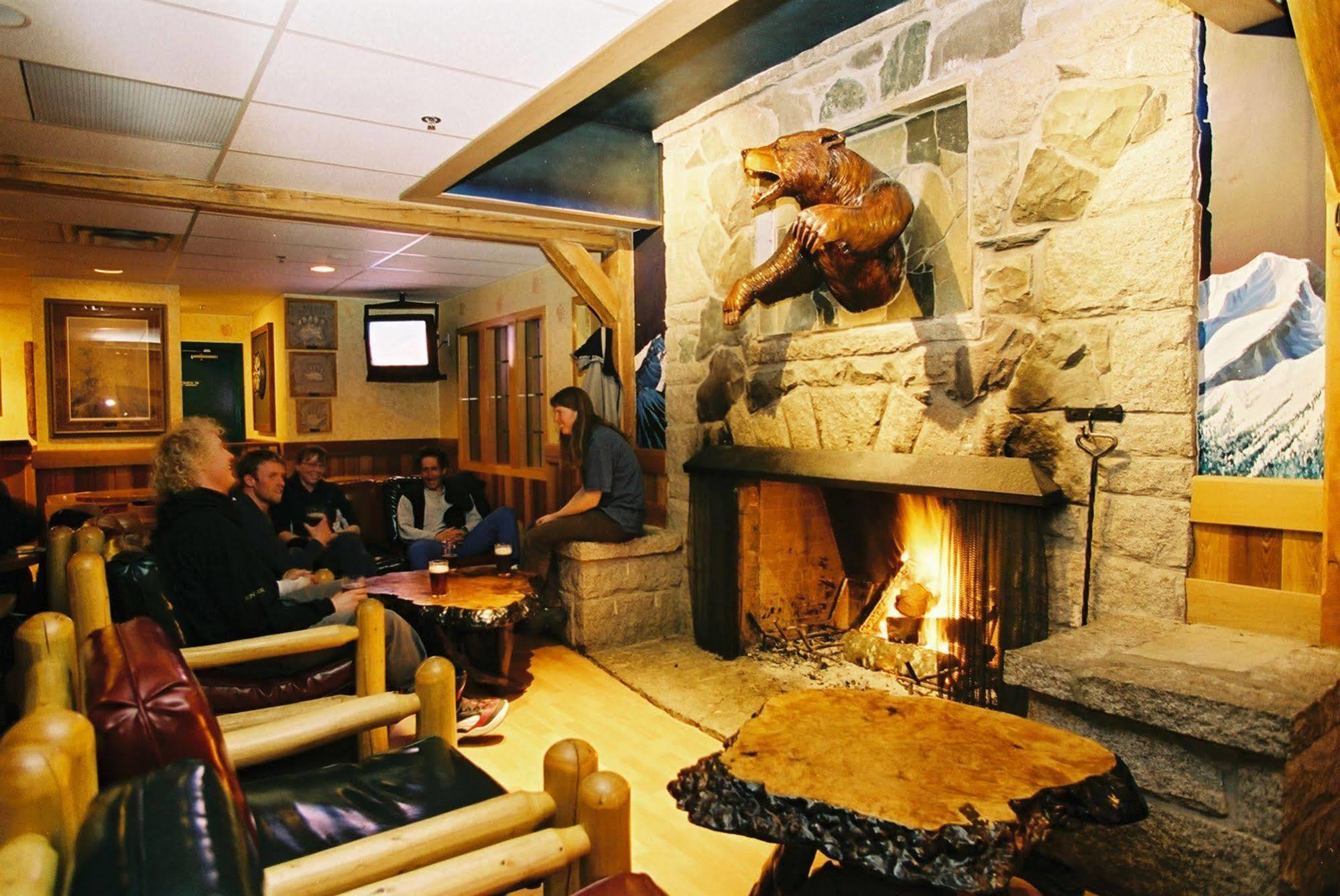 Manning Park Resort Bagian luar foto